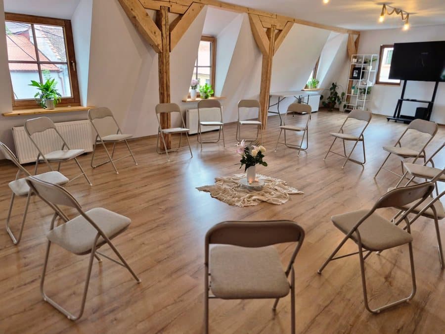 Interiorul rodiei — click pentru mărire