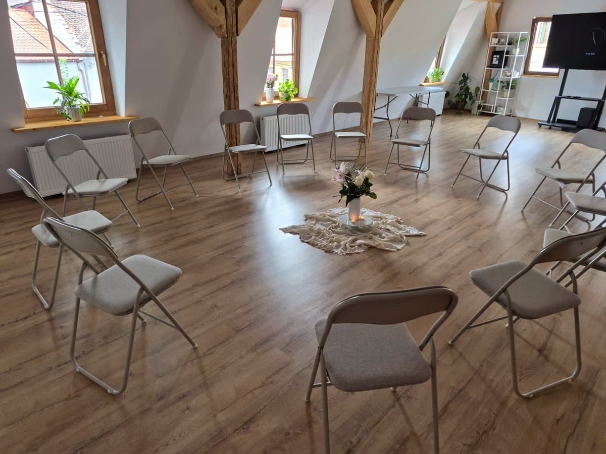 Interiorul rodiei — click pentru mărire
